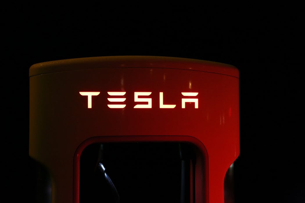 Tesla är högprofilerad elbilstillverkare